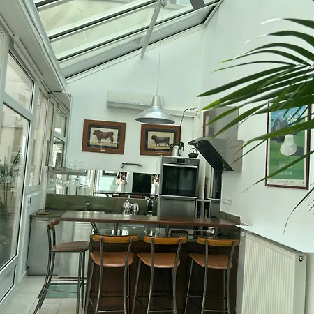 Atelier D Artiste Sur L Ile Saint Louis Apartment *
