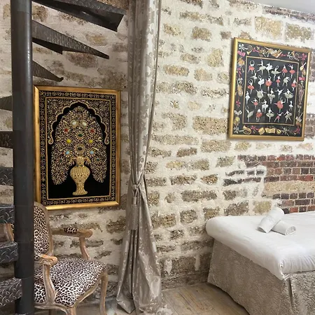 Apartment Atelier D Artiste Sur L Ile Saint Louis