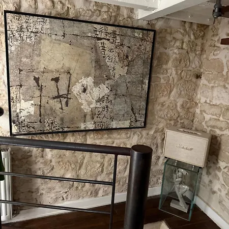 Apartment Atelier D Artiste Sur L Ile Saint Louis *