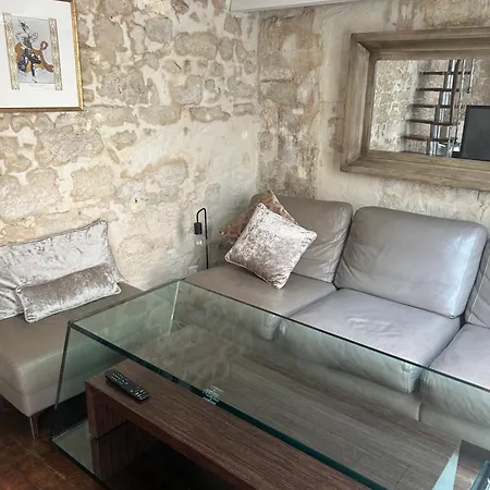 Atelier D Artiste Sur L Ile Saint Louis Apartment Paris
